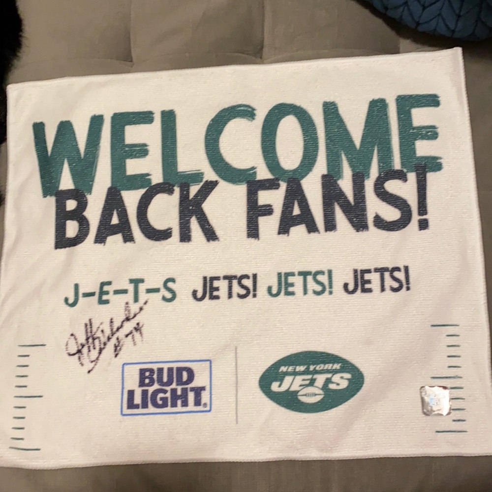 NJ Jets signed rally towel